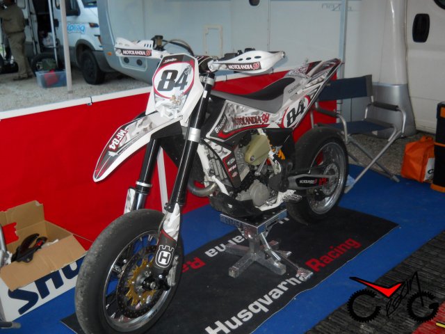 sella moto husqvarna super motard